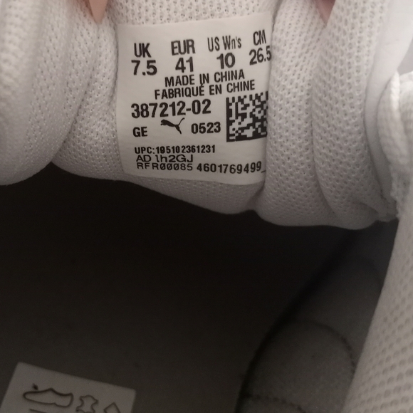 PUMA Women's Smash V3 Platform Sneaker Sz.10 NWOT - Picture 11 of 11